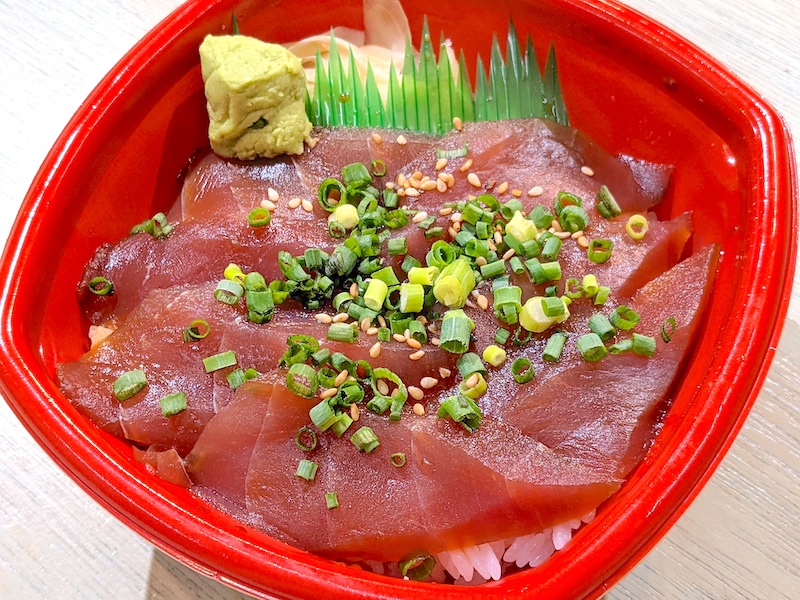 【海鮮丼】普段頼んでいる丼丸を見せ合う日【サーモンネギトロ丼】 | オモコロブロス!