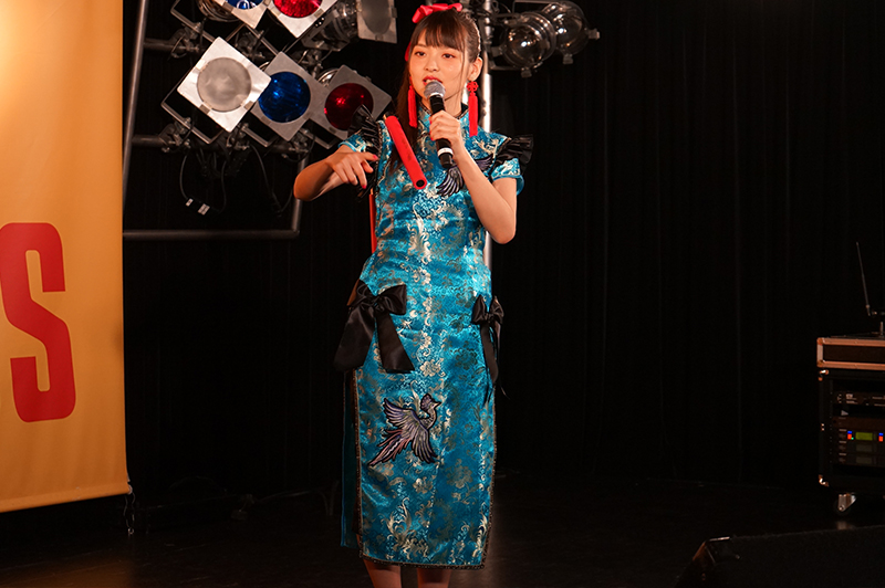 上坂すみれさんの1step 彼女の幻想 発売 イベント マッチョマウンテン 筋肉の山 をレポート オモコロブロス
